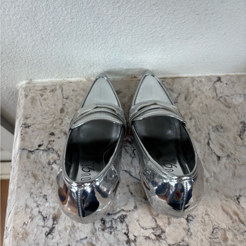 NWOT Rouge Helium Metallic Silver Pointed-Toe Block Heel Loafers - Picture 6 of 10